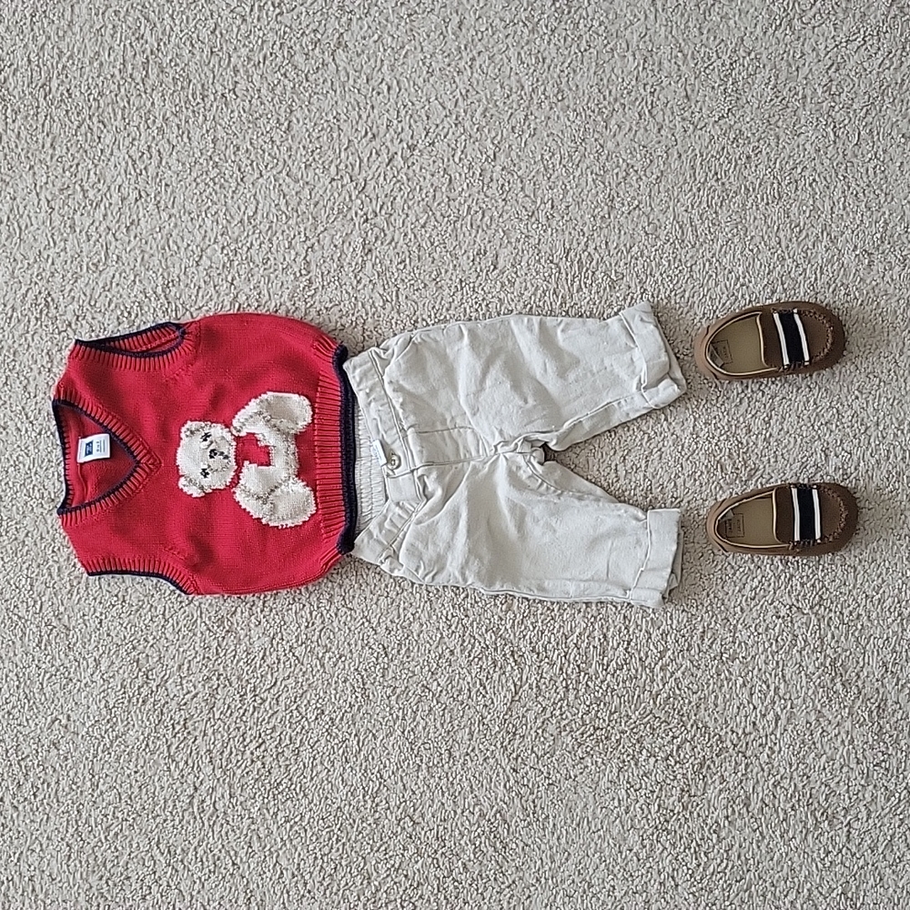 Janie and Jack outfit with shoes. Knitted bear vest with linen-cotton pants.